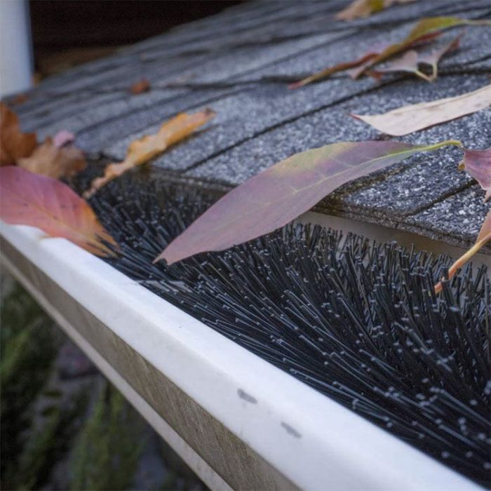 Chenille de gouttière 5 m (5 pcs x 1 m) – Protection efficace contre les feuilles, les martres et les oiseaux pour votre gouttière ou votre installation solaire Ø 10 cm ou Ø 15 cm