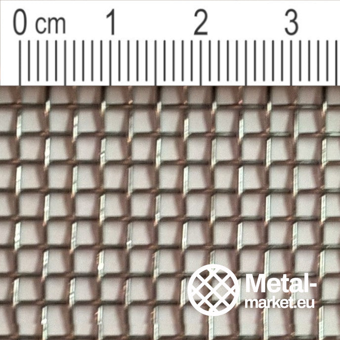 Drahtgewebe Edelstahl Maschenweite 2,5 mm (Mesh 8) V2A 1.4301 nach MaßDrahtgewebe Edelstahl Maschenweite 2,5 mm (Mesh 8) V2A 1.4301 Drahtstärke: 0,7 mm
Hochwertige Edelstahlgewebe in V2A für Sie individuell konfektioniert und versendet